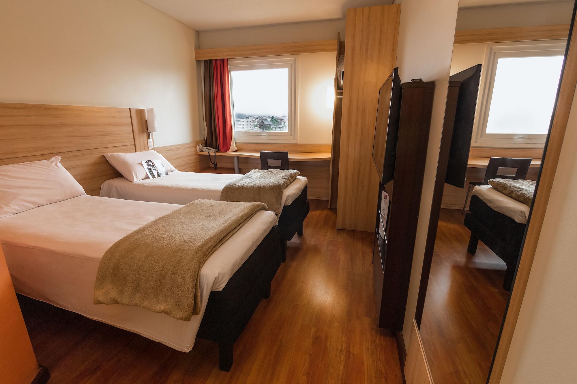 فندق Ibis Concepción المظهر الخارجي الصورة